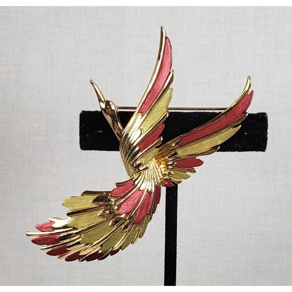 Vitage 1990s Bird Of Paradise In Flight Gold Tone Mauve Mint Green Enamel Brooch - Picture 1 of 11